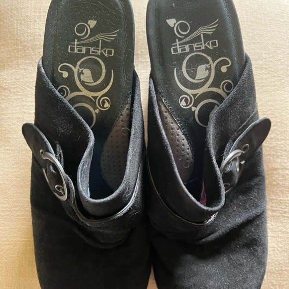 DANSKO NADINE CLOGS BLACK SUEDE SIZE 39 - Picture 2 of 12
